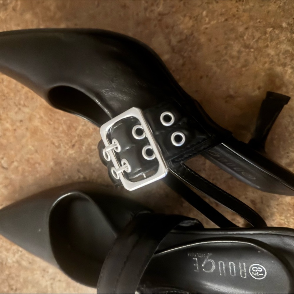 Women's Black Heels